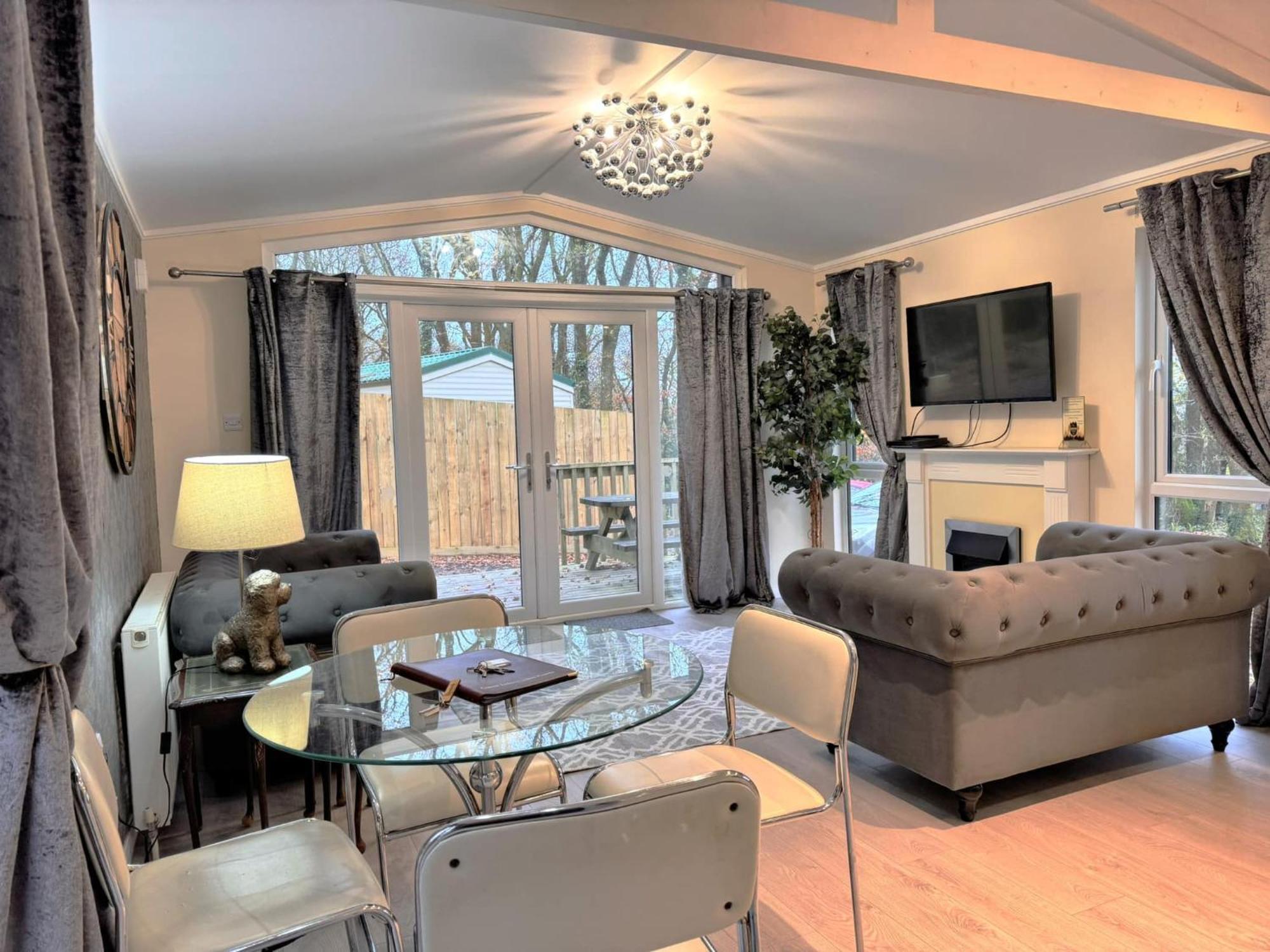 Welsh Villa-Hot Tub-Tenby-Carmarthen-Forestsetting Ngoại thất bức ảnh