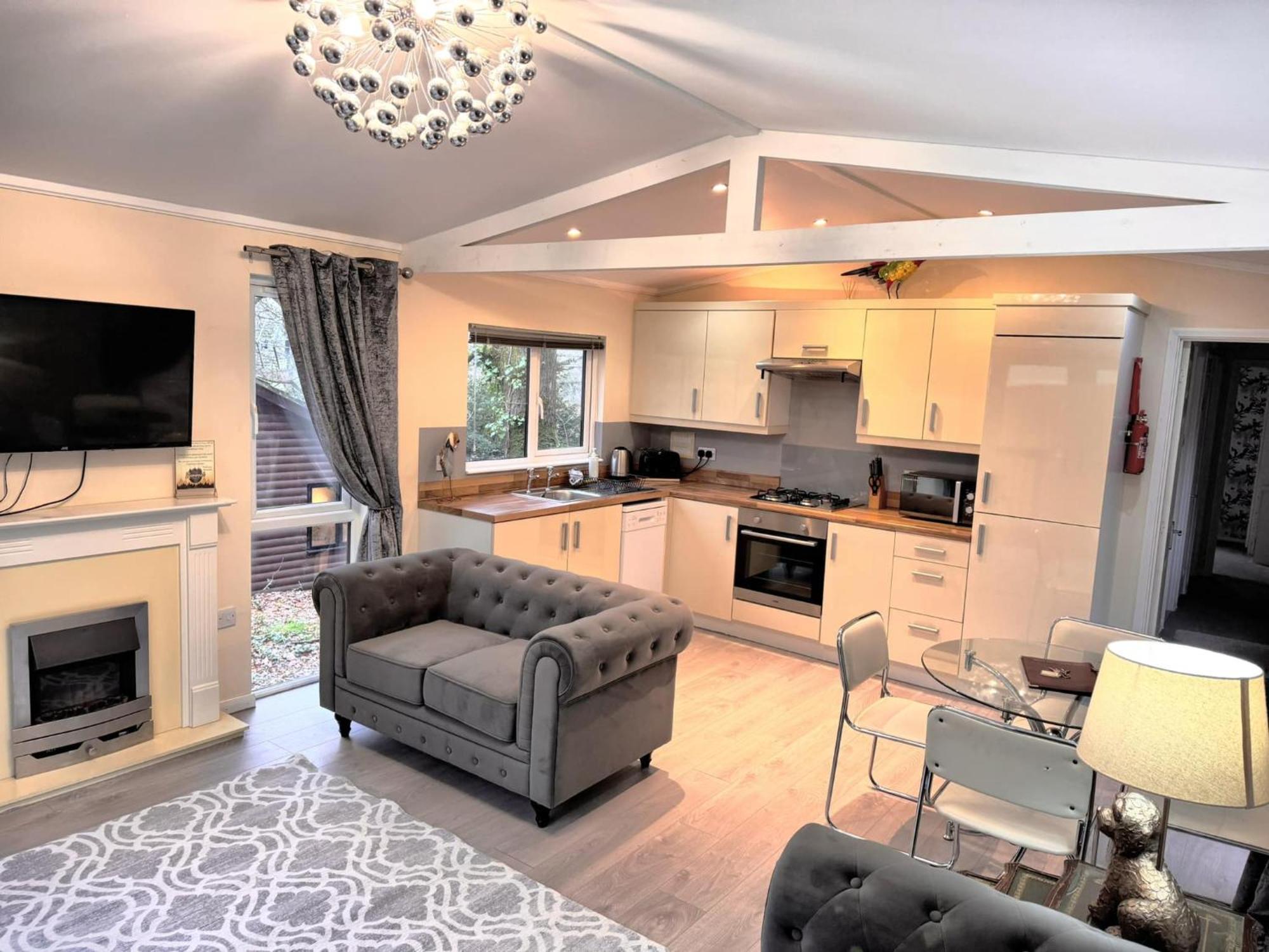Welsh Villa-Hot Tub-Tenby-Carmarthen-Forestsetting Ngoại thất bức ảnh